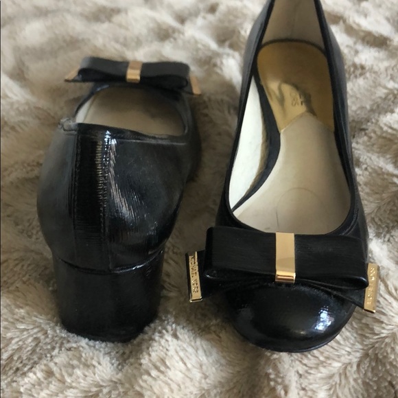 Micheal Kors shoes - Picture 4 of 5